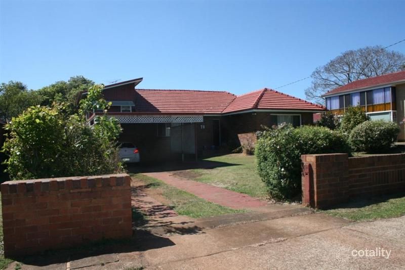 70 Ramsay St, Centenary Heights, QLD 4350