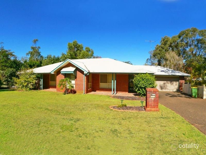 11 Edith Dr, North Ipswich, QLD 4305