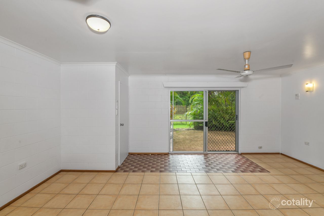 7 Dawson St, Bramston Beach, QLD 4871