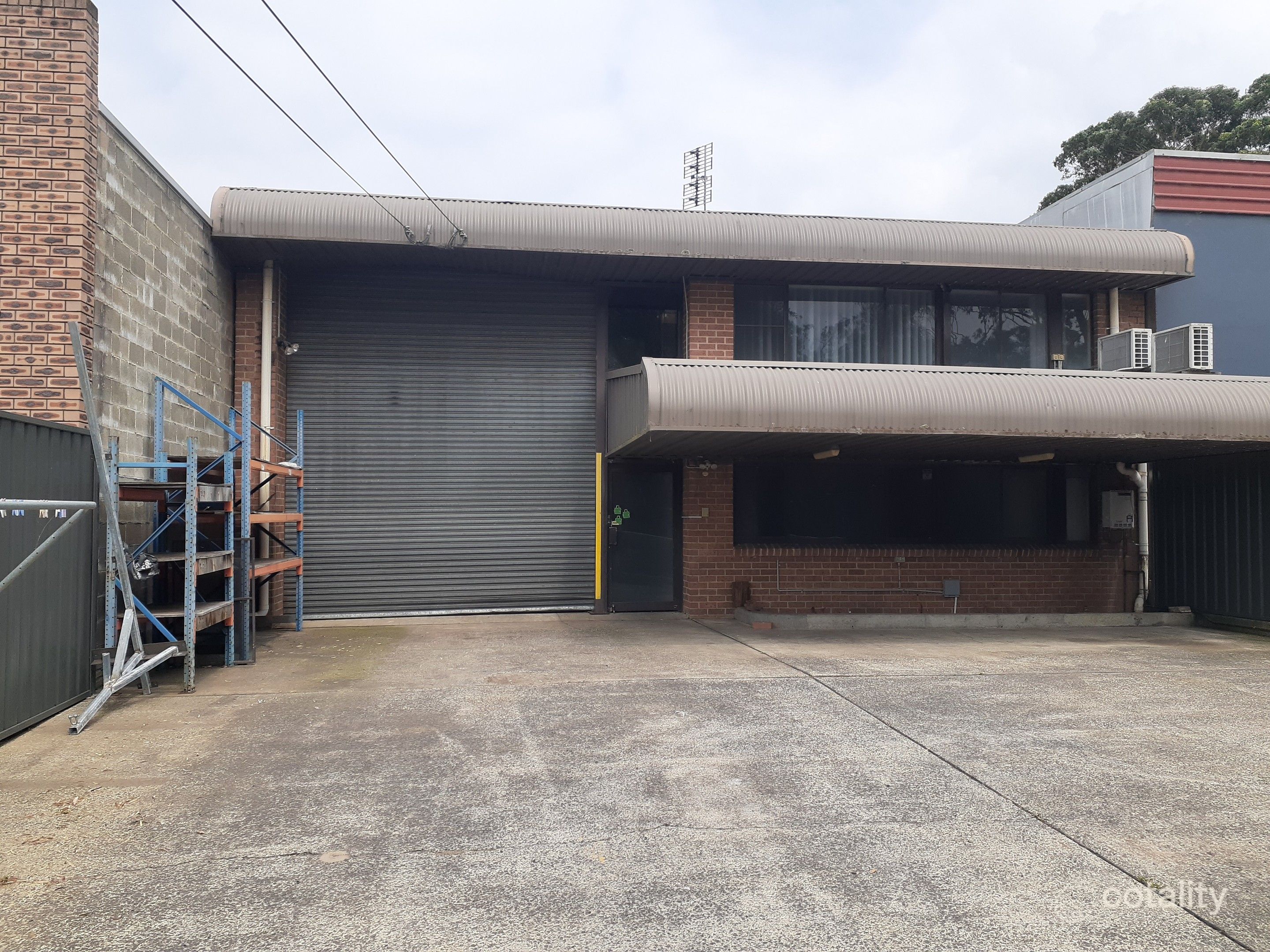 25 Kirrawee Rd, Gosford, NSW 2250