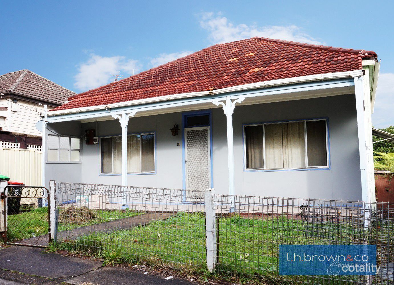 19 Loch St, Campsie, NSW 2194