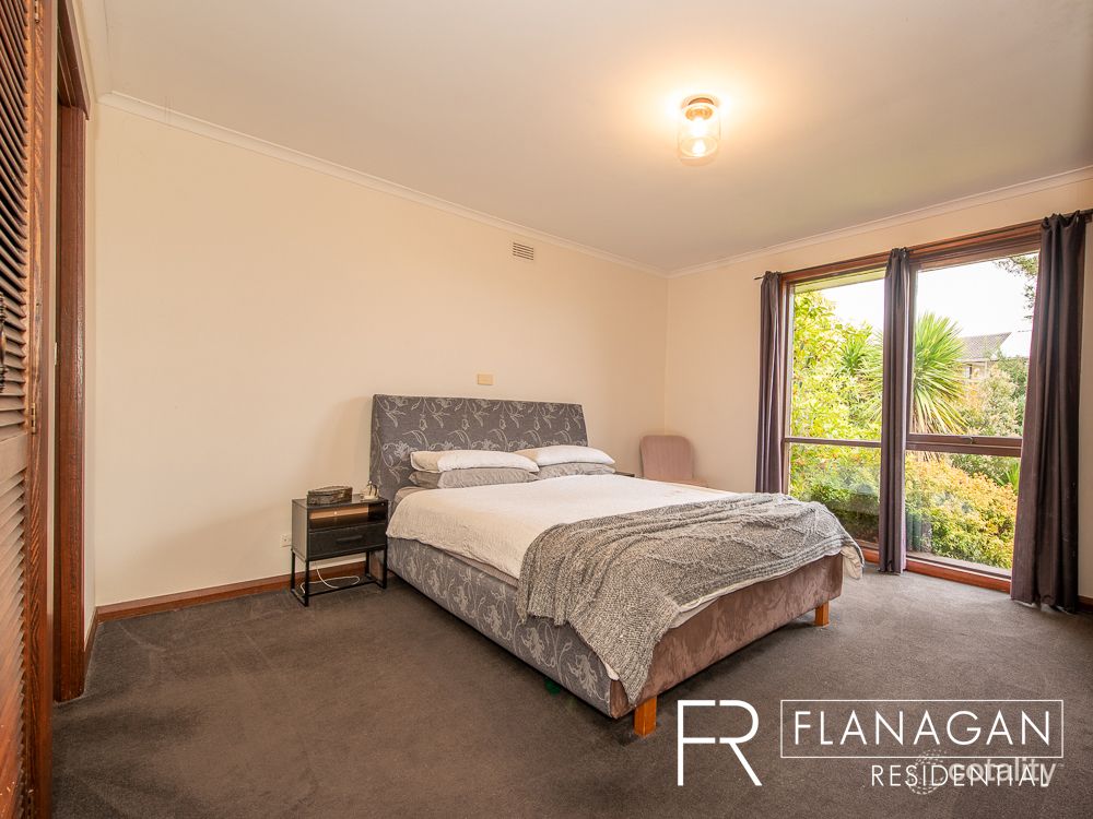17 Woolston St, Trevallyn, TAS 7250