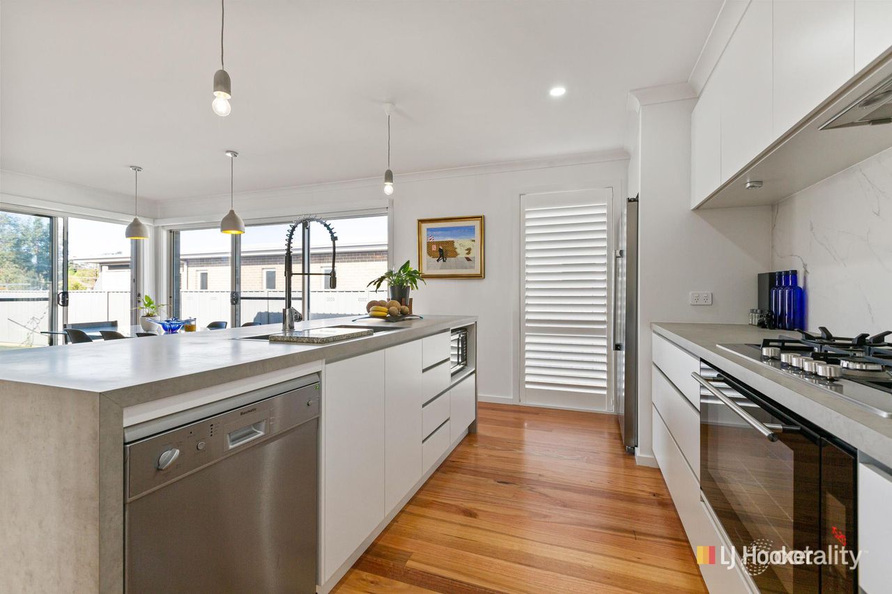 40 Lynjohn Dr, Bega, NSW 2550