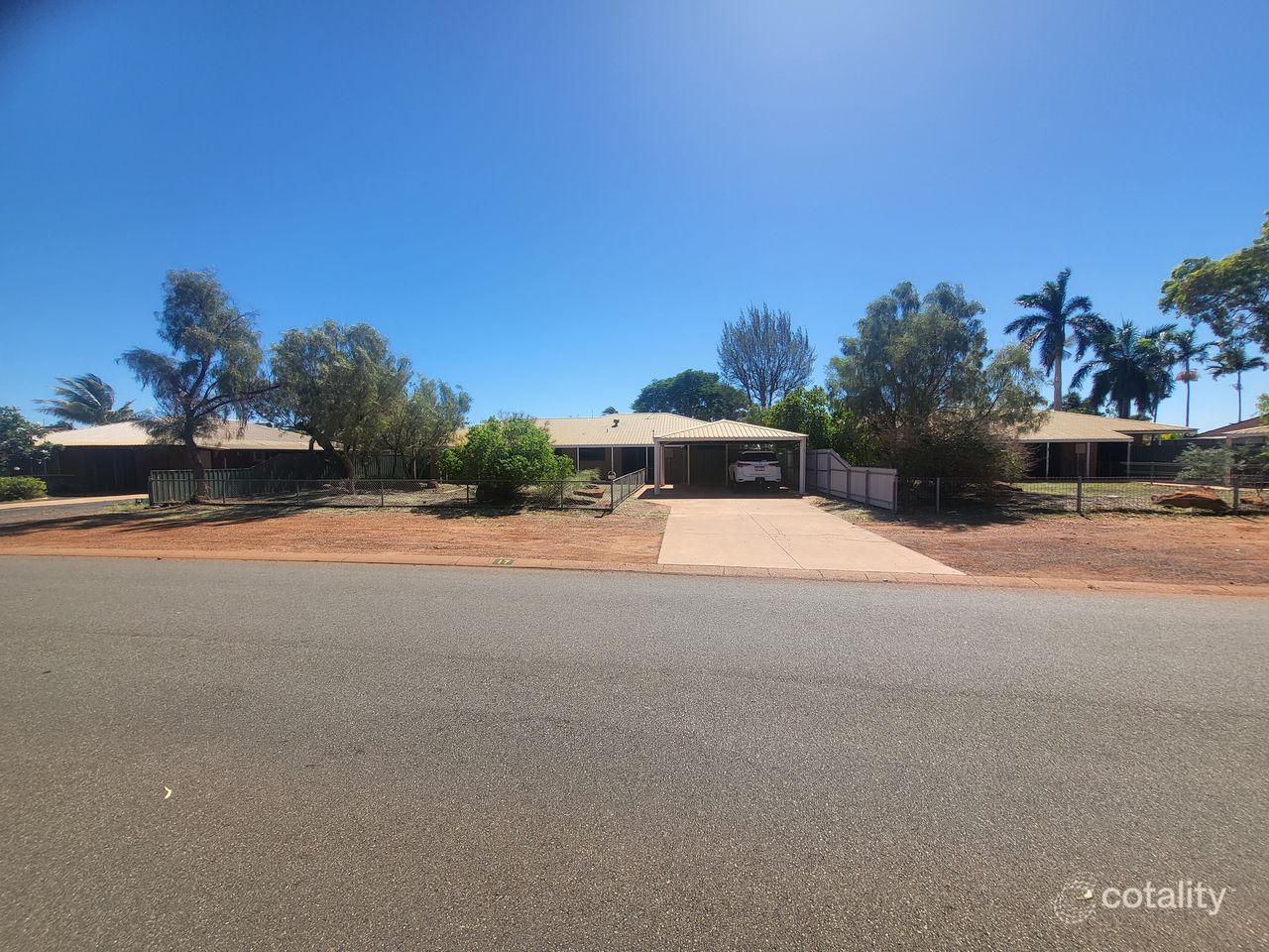 17 Gawthorne Dr, Millars Well, WA 6714