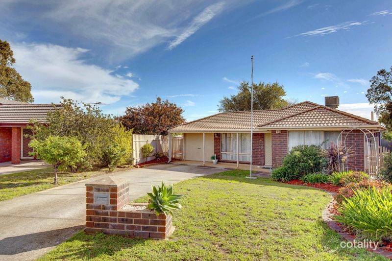 15 Jacqueline Ave, Woodcroft, SA 5162