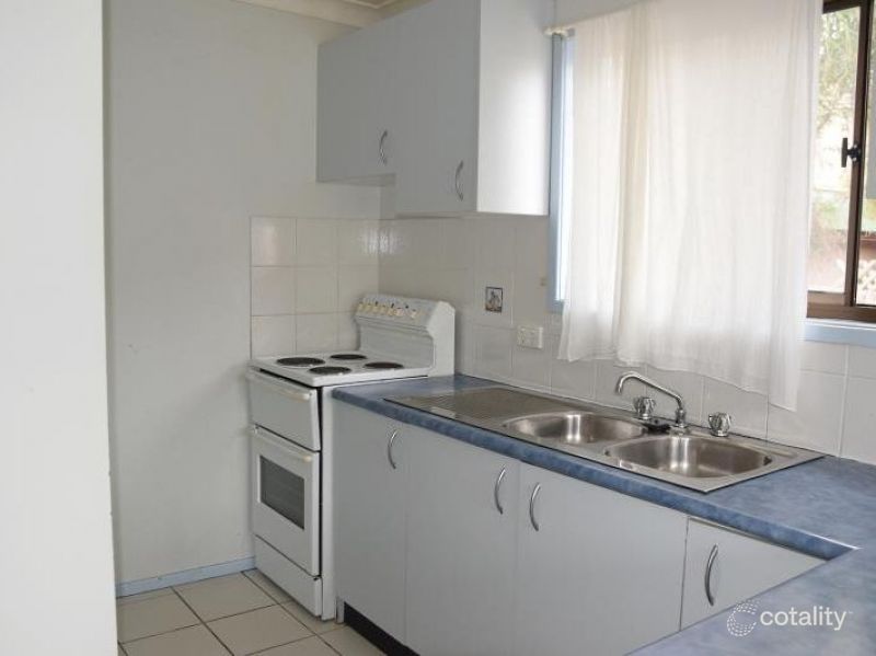 1/5 Faymax St, Pelican, NSW 2281