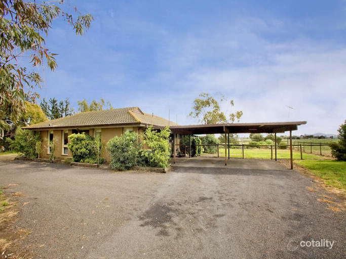 30 Frys Rd, Lara, VIC 3212