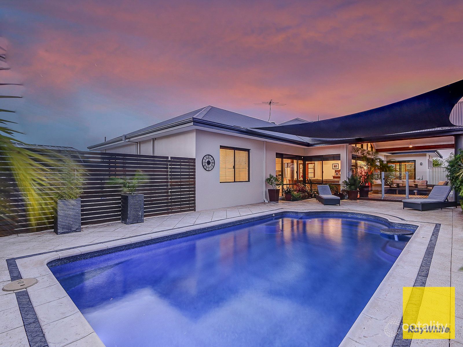 4 Fairland Loop, Madeley, WA 6065