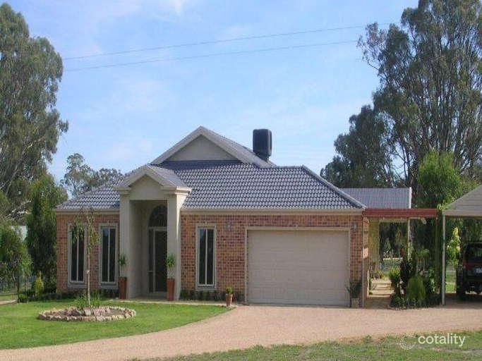 82 Forge Creek Rd, Bairnsdale, VIC 3875