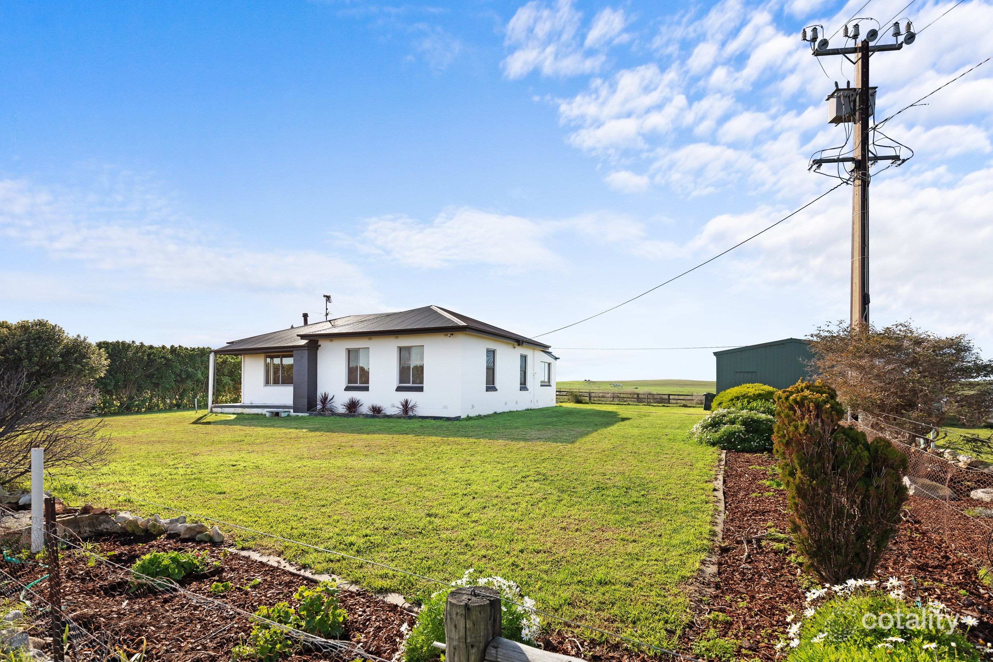 140 Galpins Rd, Eight Mile Creek, SA 5291
