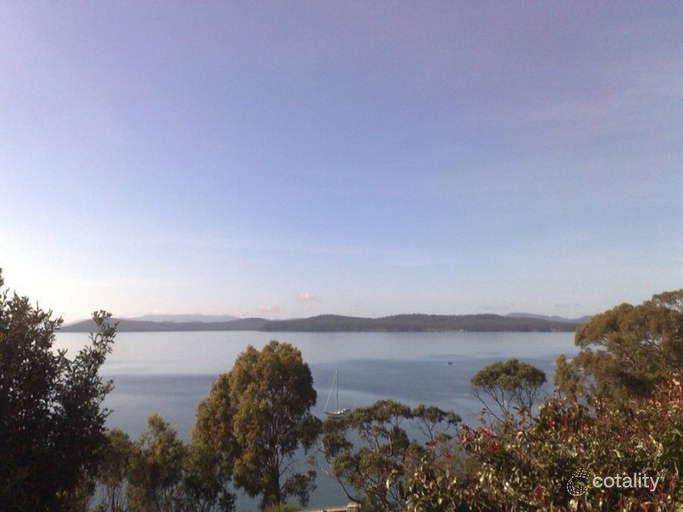 145 Linden Rd, Primrose Sands, TAS 7173