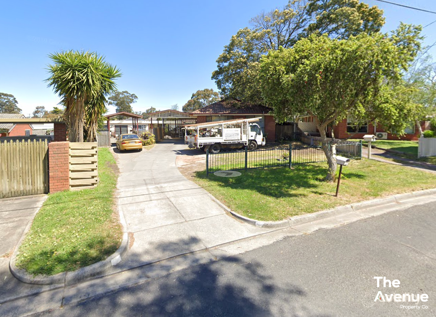 2 Lorraine Ave, Langwarrin, VIC 3910