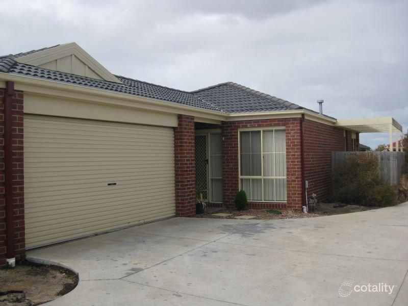 1/49 Dartmoor Dr, Cranbourne East, VIC 3977