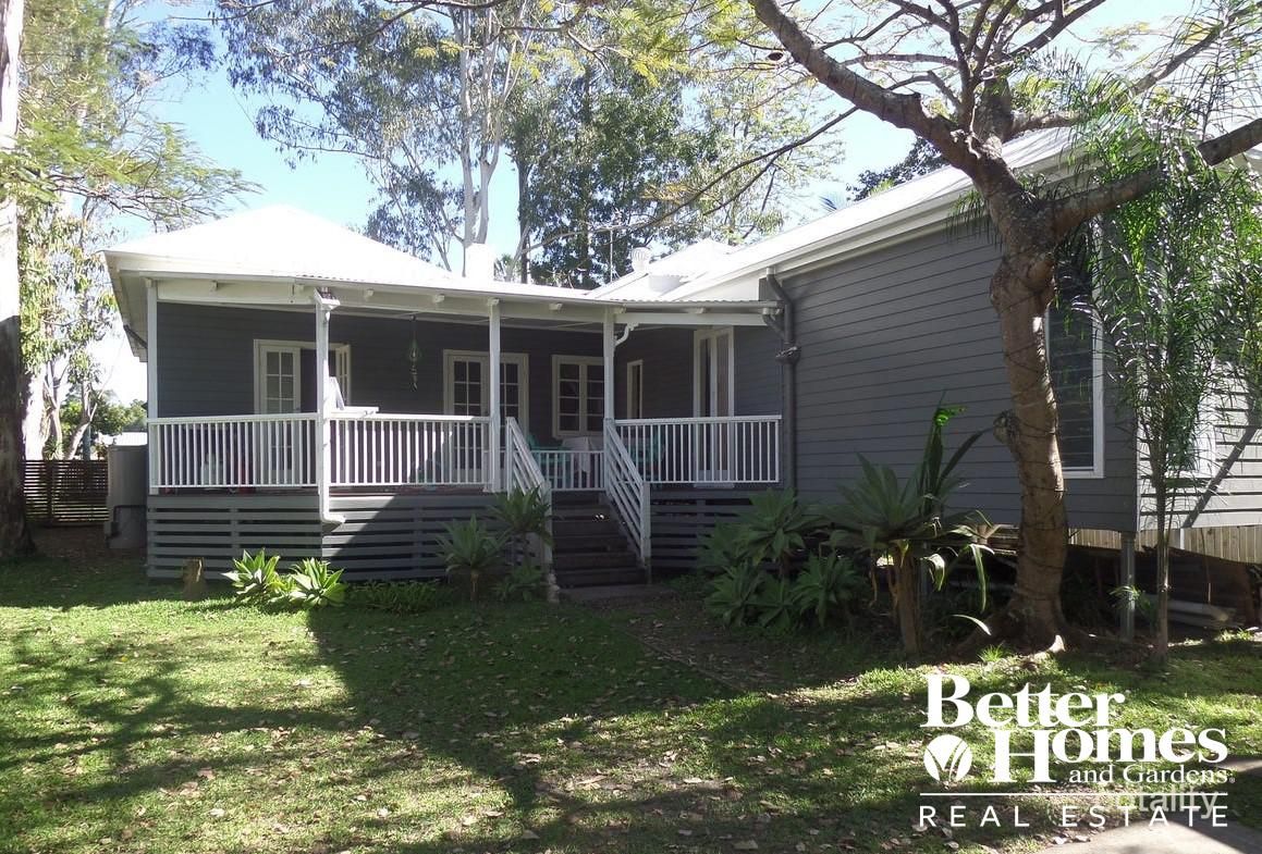 13 Montrose St, Beerwah, QLD 4519