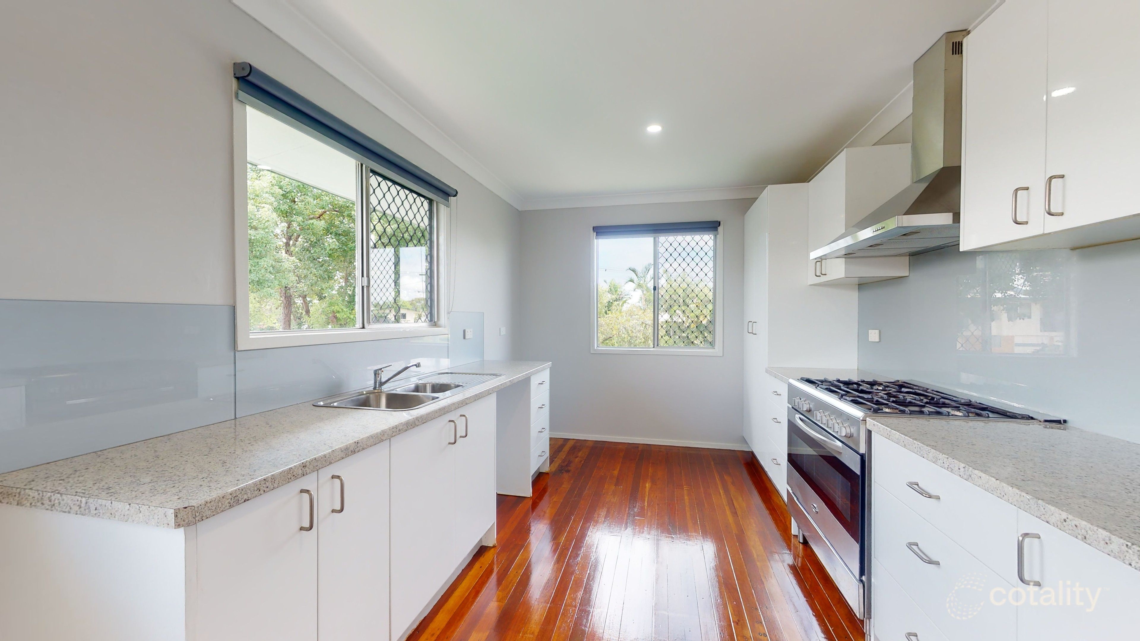 76 Gray St, Park Avenue, QLD 4701