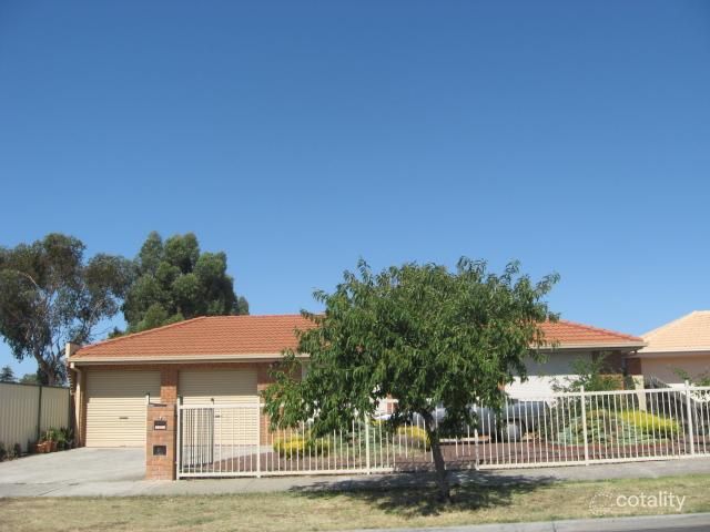 7 Coleridge Dr, Delahey, VIC 3037
