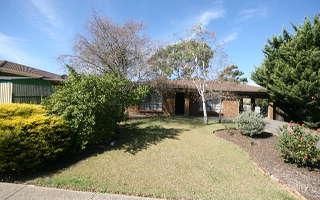 16 Rosemont Ave, Woodcroft, SA 5162