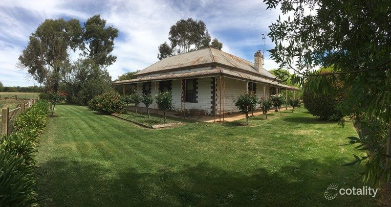 211 Torrumbarry Weir Rd, Patho, VIC 3564