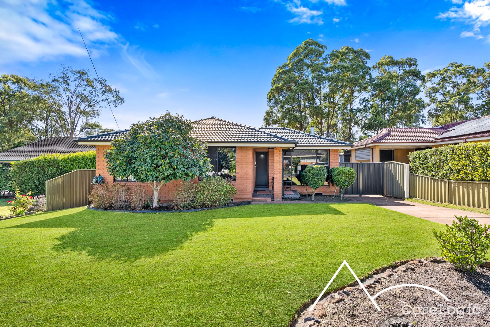 14 Berallier Dr, Camden South, NSW 2570