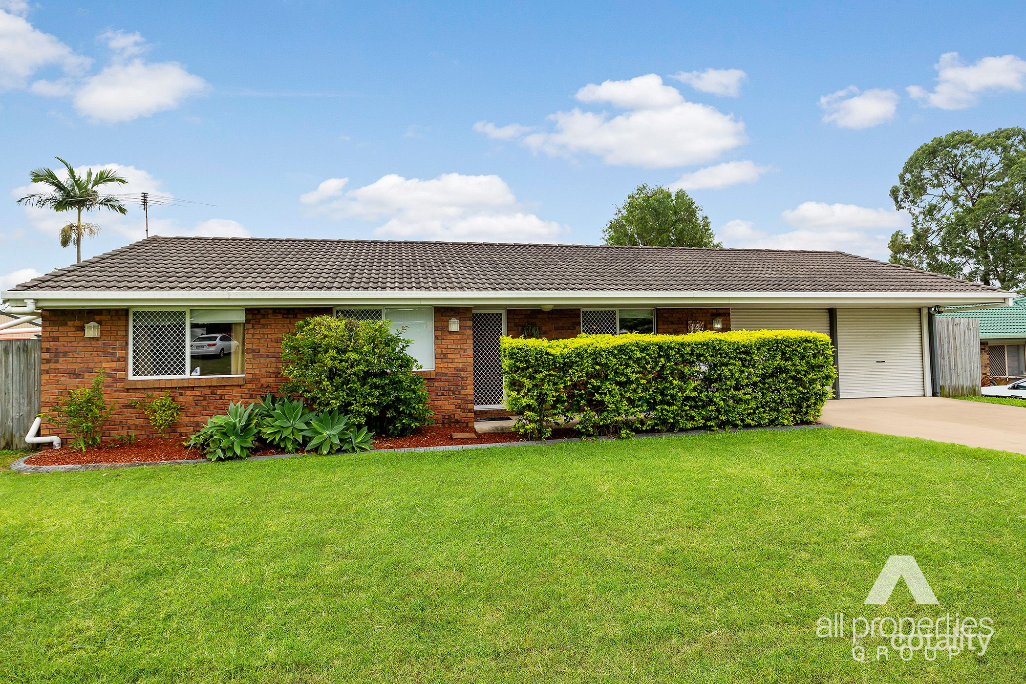 14 Rutyna Cres, Crestmead, QLD 4132