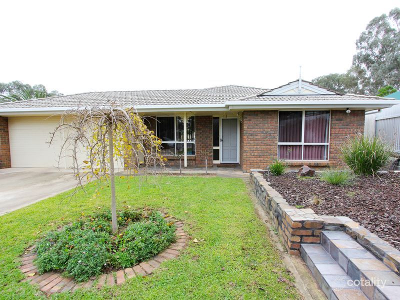 9 Harkness St, Willaston, SA 5118