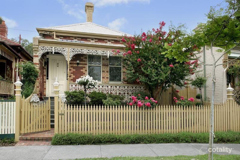 10 Bow Cres, Camberwell, VIC 3124