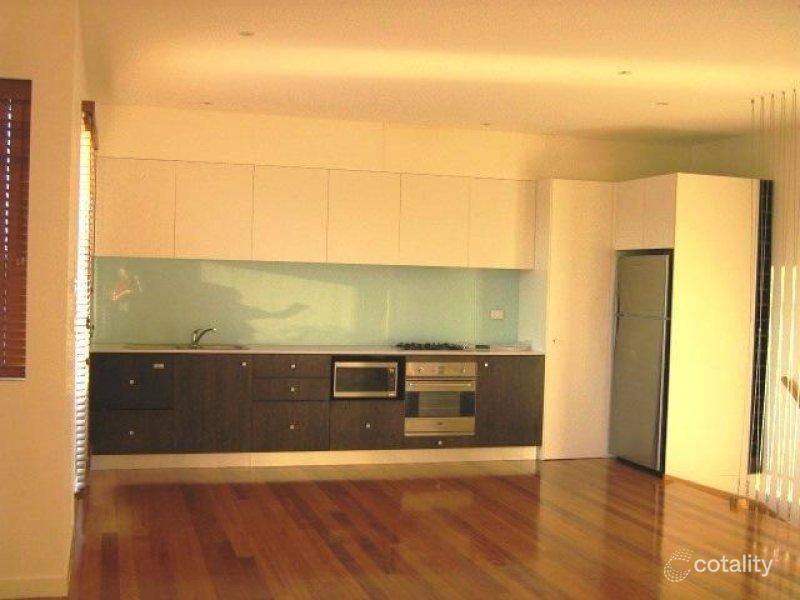 2d Prince Edward Ave, Mckinnon, VIC 3204