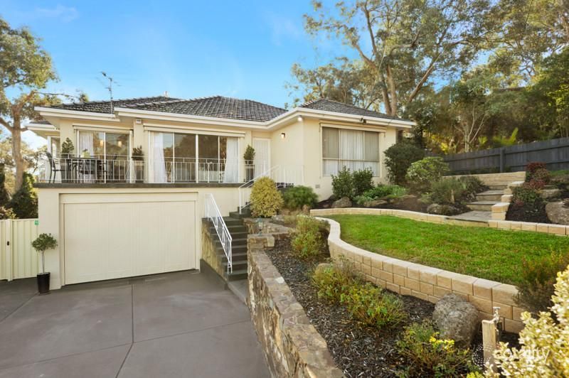 11 Outlook Cres, Briar Hill, VIC 3088