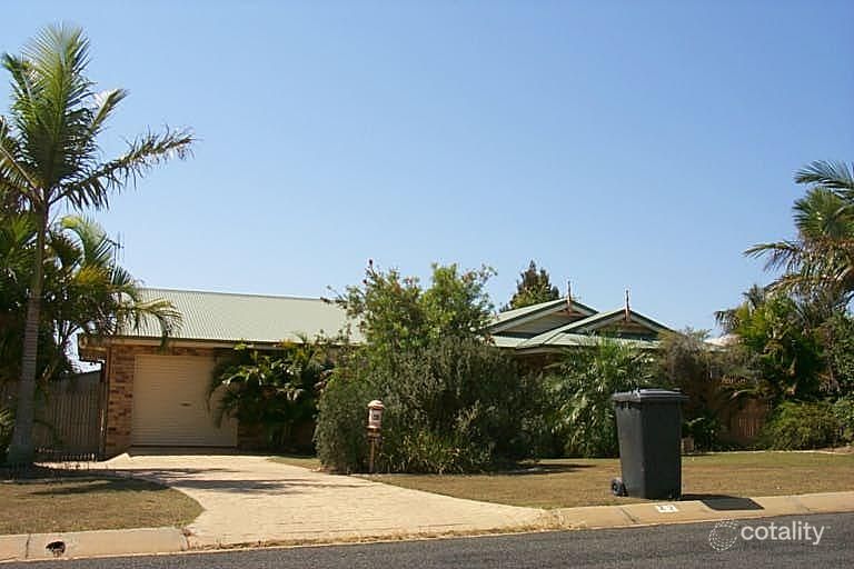 42 Houston Dr, Avoca, QLD 4670