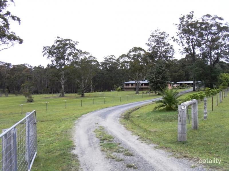 91d Bollerang Rd, Wandandian, NSW 2540