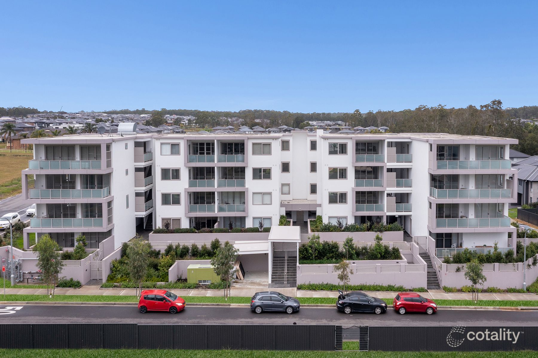 10/5 Drinkwater Lane, Edmondson Park, NSW 2174