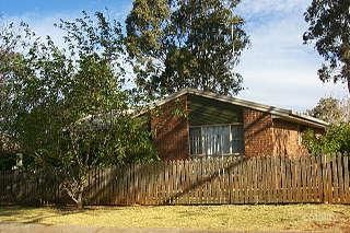 8 Sims Ct, Rockville, QLD 4350