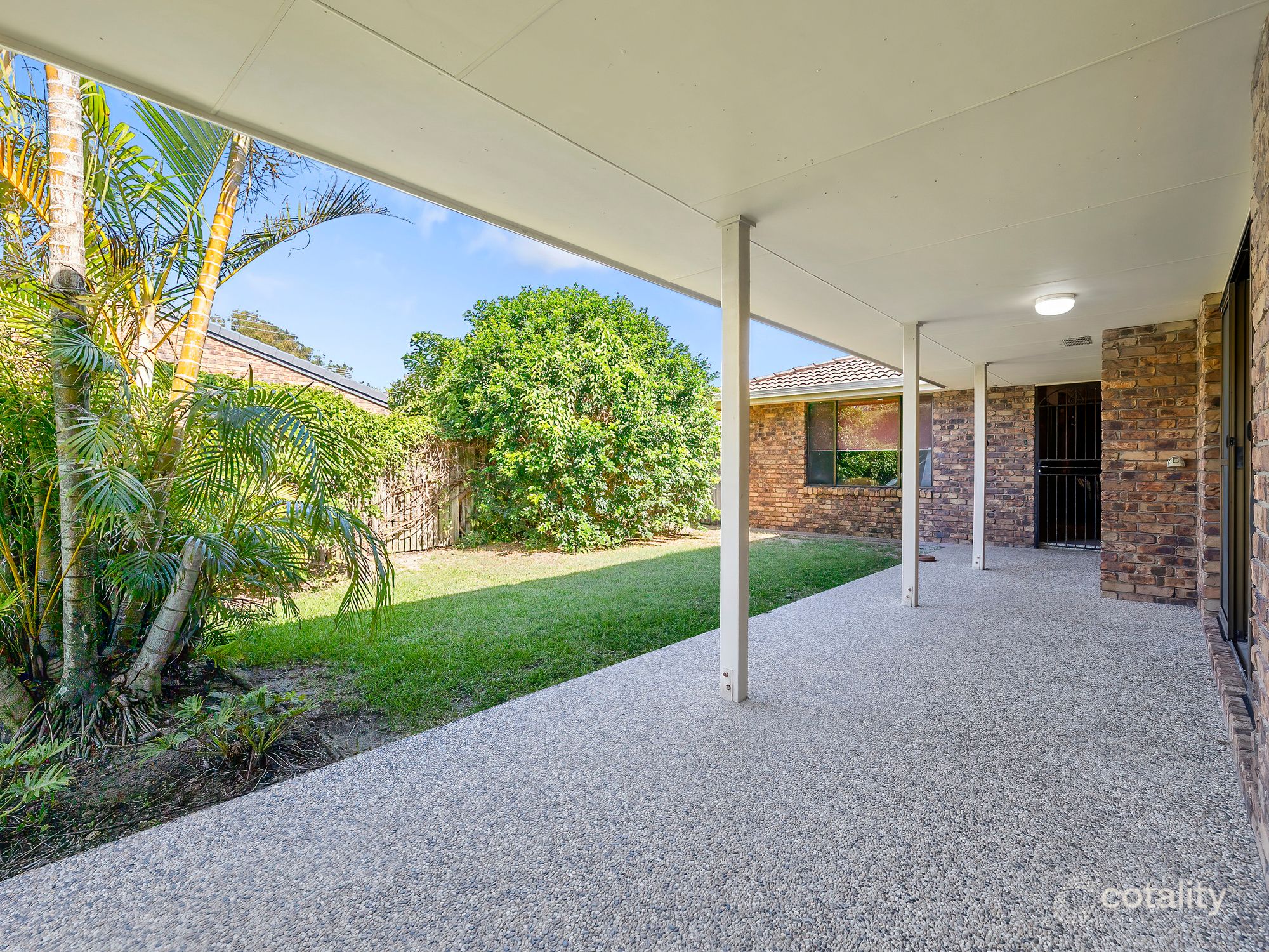 1 Lapoinya Cres, Warana, QLD 4575