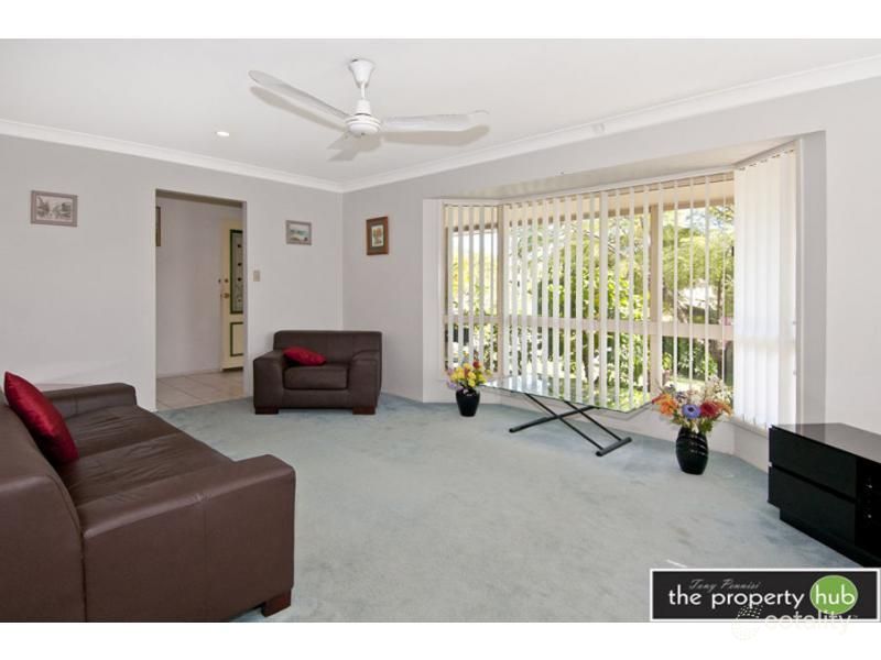 12 Mewing Ct, Windaroo, QLD 4207