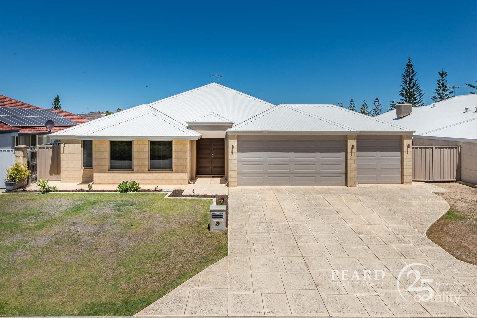 4 Clarion Pass, Quinns Rocks, WA 6030