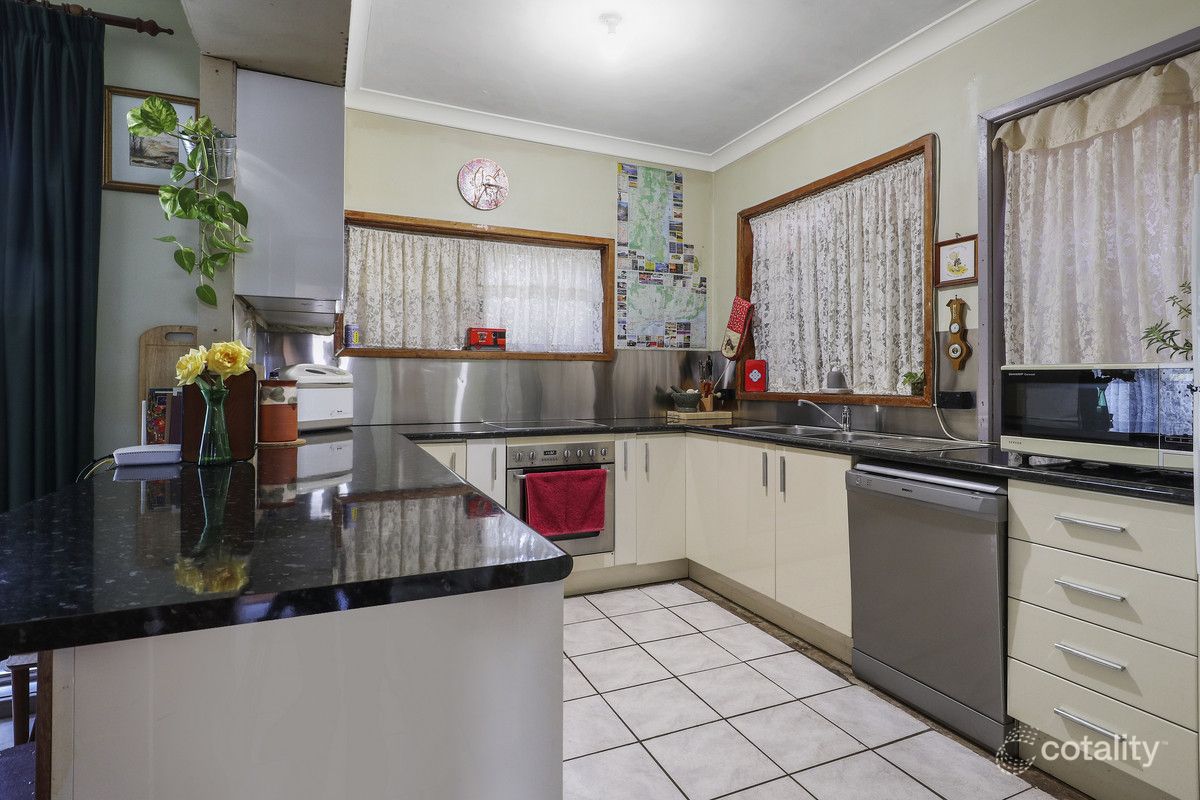 64 Ravenswood St, Bega, NSW 2550