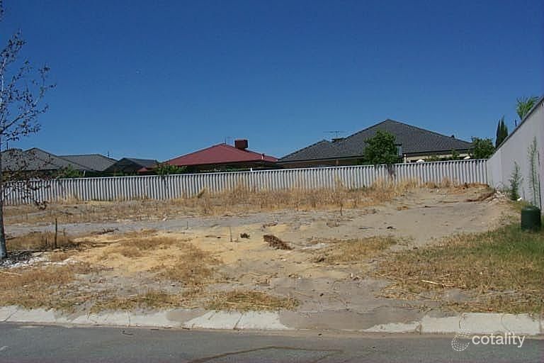 4 Granton Grn, North Lake, WA 6163