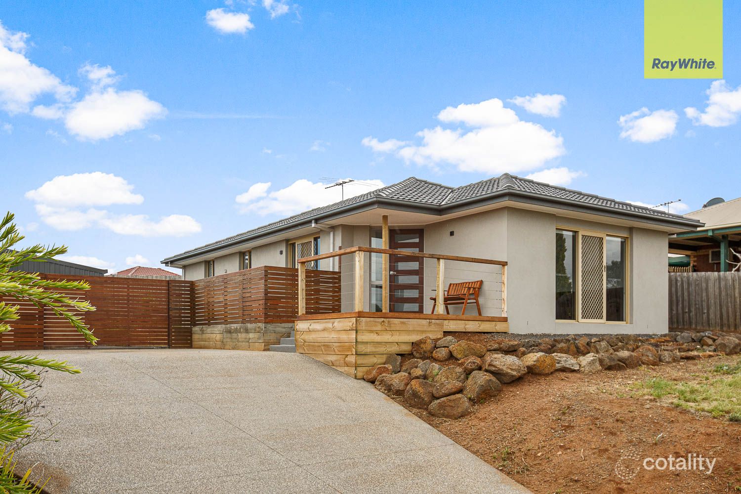 124 Underbank Bvd, Bacchus Marsh, VIC 3340