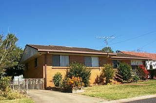 2 Jonathan St, Rockville, QLD 4350