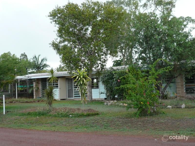 15 Noola Ct, Rocky Point, QLD 4874