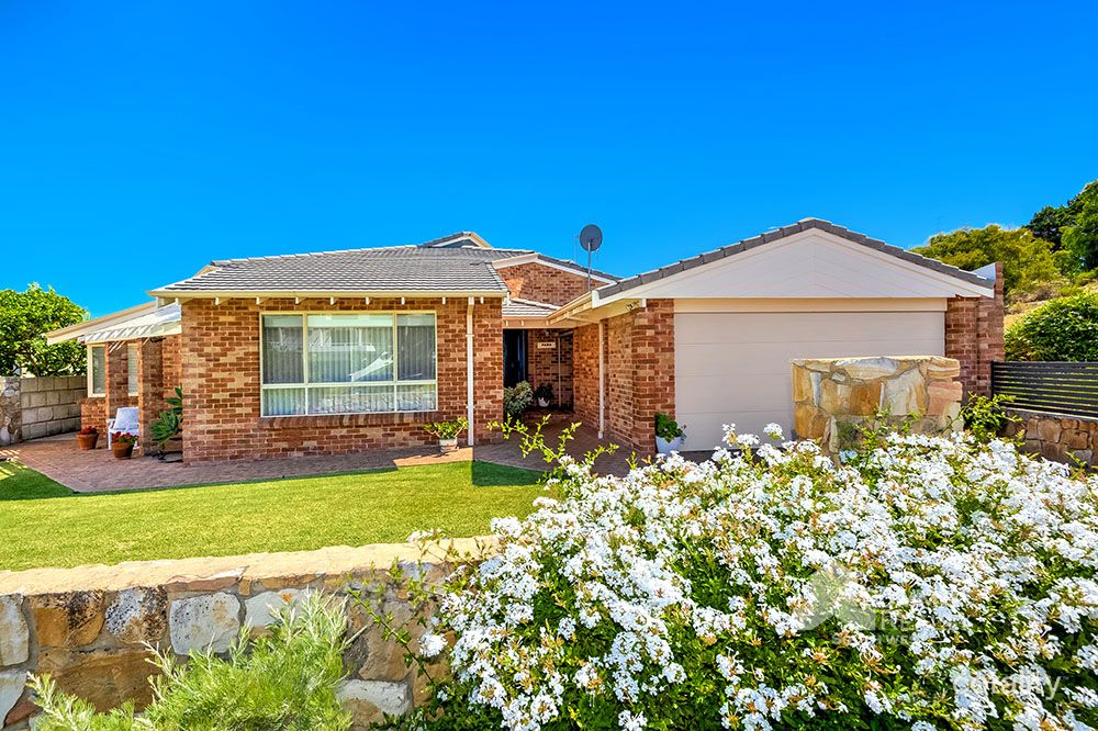 4 Macnish Cl, Bunbury, WA 6230