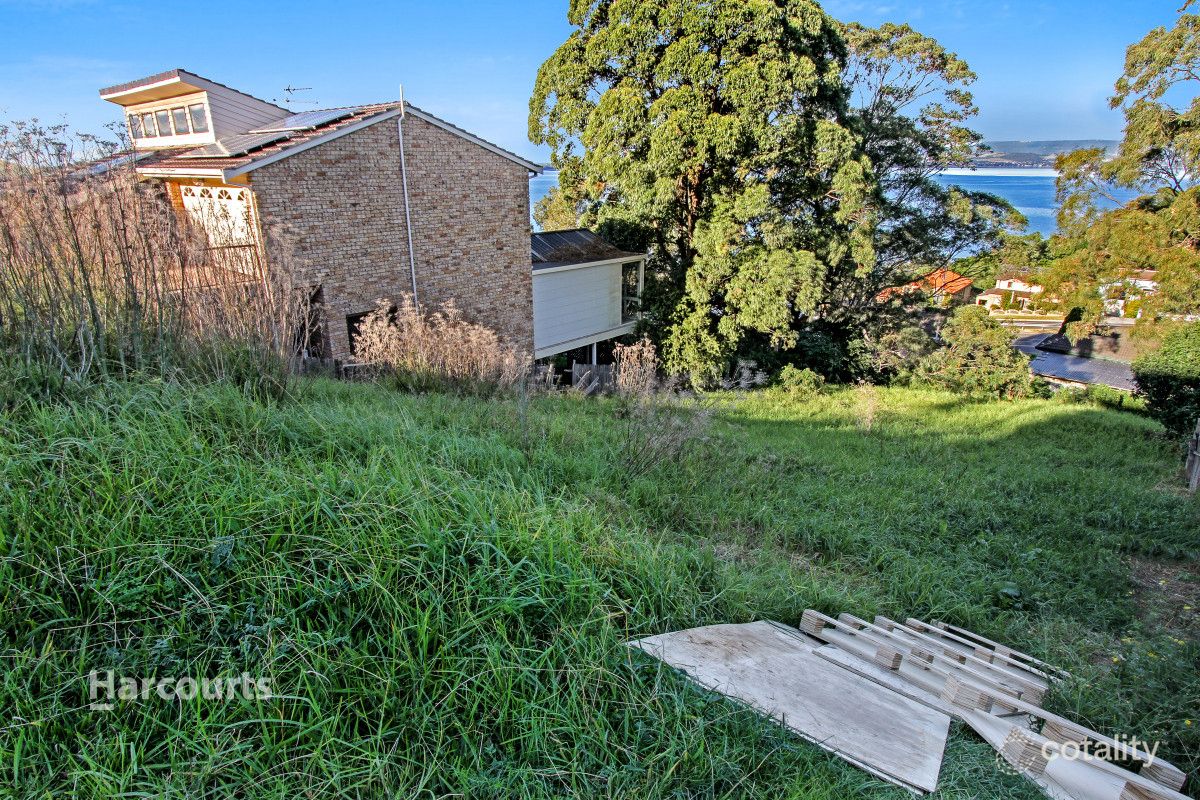 31 Hassan St, Lake Heights, NSW 2502