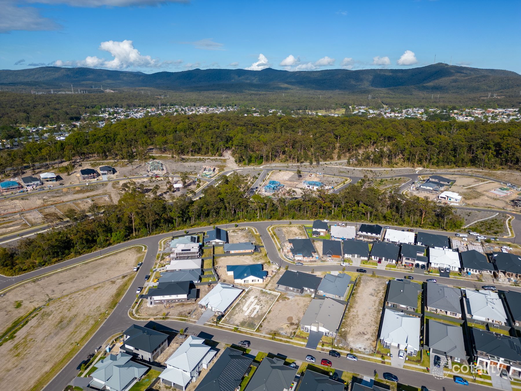5 Mortlock Rd, Cameron Park, NSW 2285
