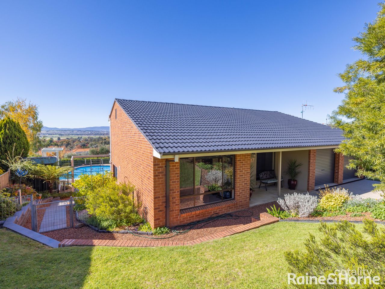 17 Lorimer St, Llanarth, NSW 2795
