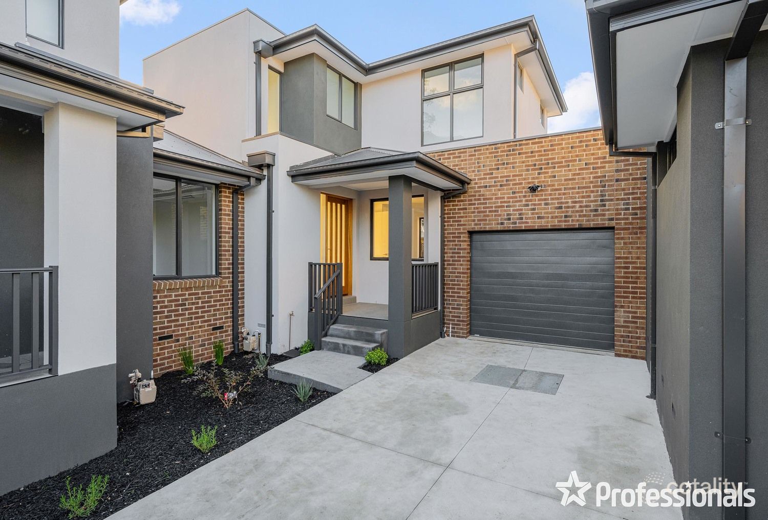 3/14 Ricky Ct, Mooroolbark, VIC 3138