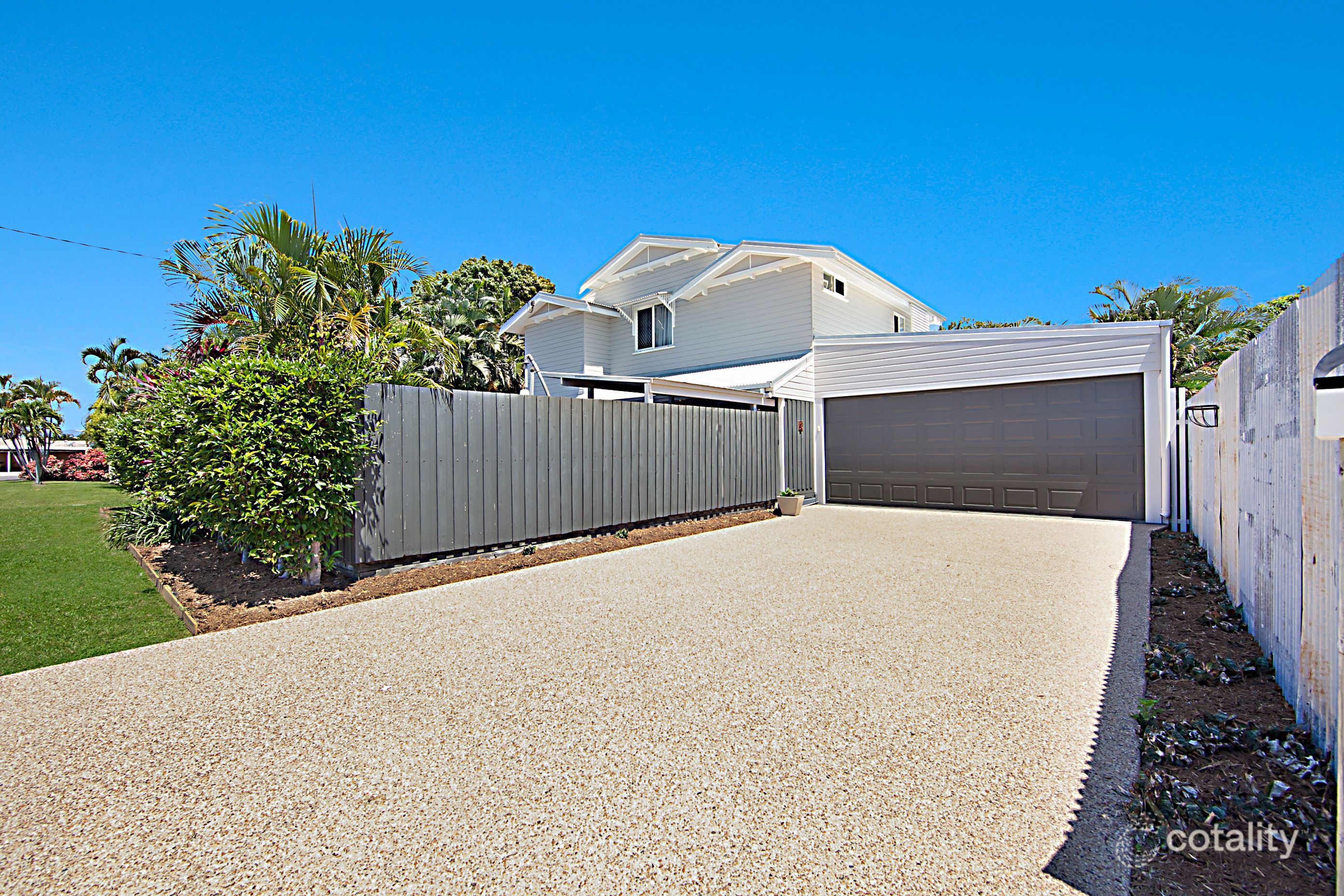 3 Spring St, Hermit Park, QLD 4812