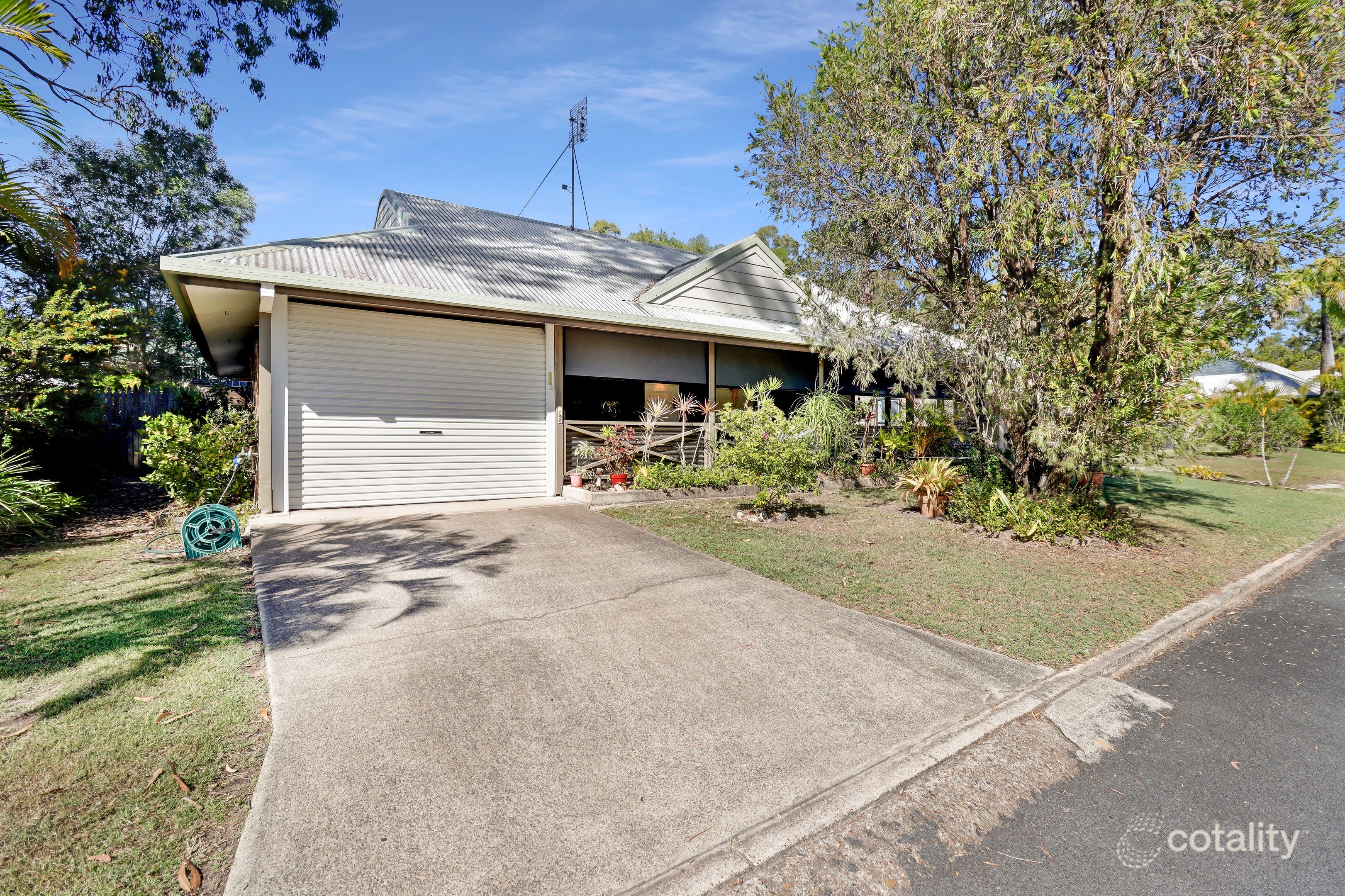 9/415-417 Boat Harbour Dr, Torquay, QLD 4655