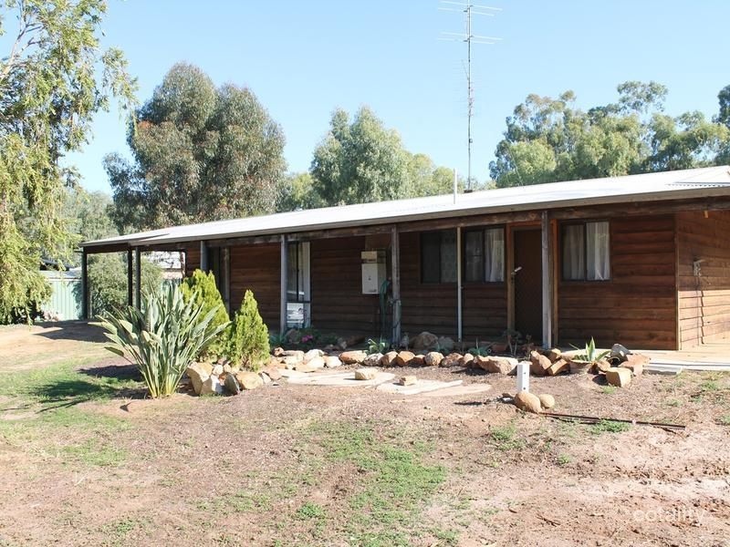 11/2 Eighth Rd, York, WA 6302