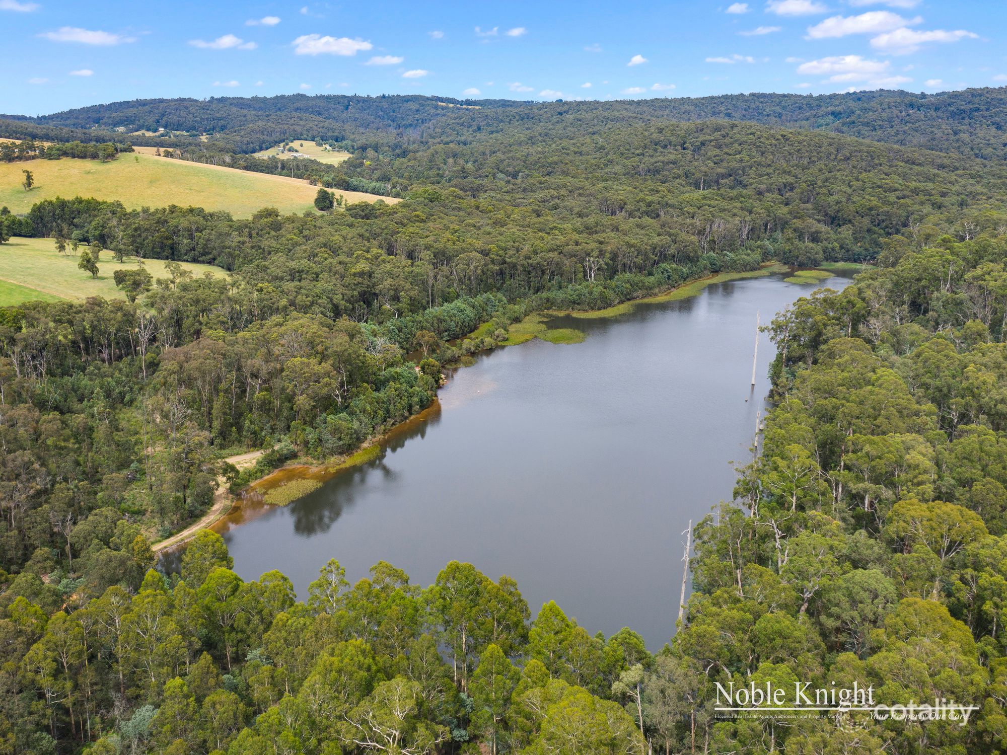 431 Gordons Bridge Rd, Kinglake, VIC 3763