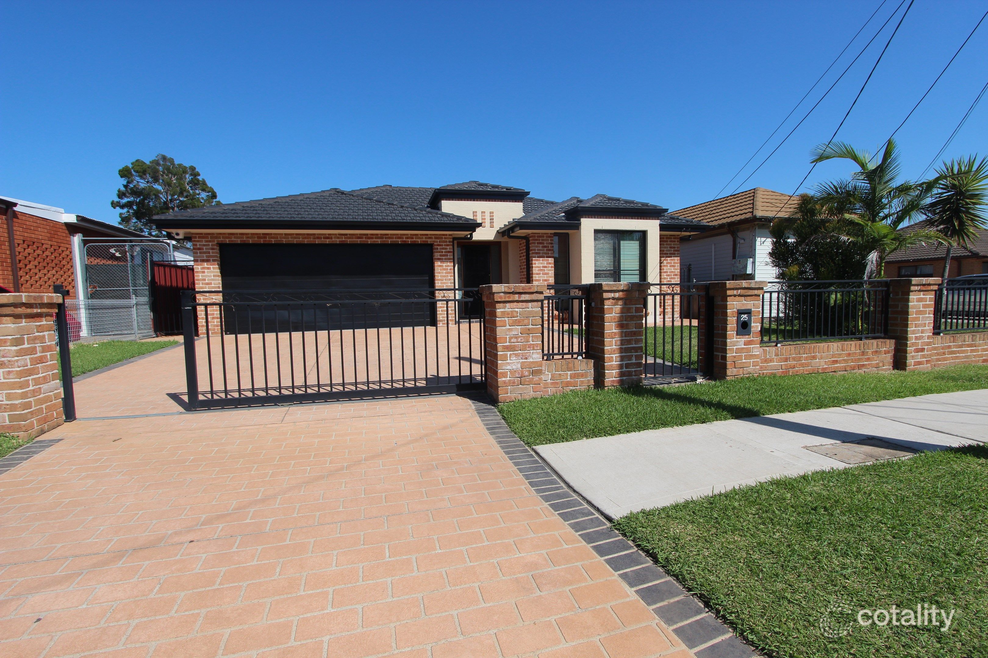 25 Ascot St, Canley Heights, NSW 2166
